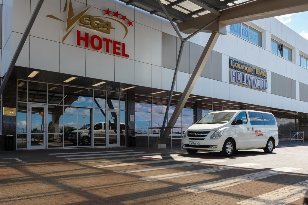 Vega-Hotel-Togliatti-Exterior.jpg Vega-Hotel-Togliatti-Exterior.jpg